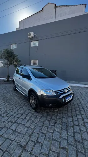 Volkswagen Crossfox 1.6 MI Total Flex 8V 5P 2006