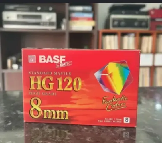 Fita cassete virgem lacrada BASF HG120 8mm
