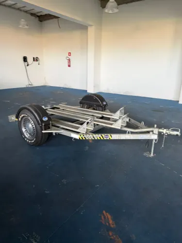 Carretinha para transporte de moto