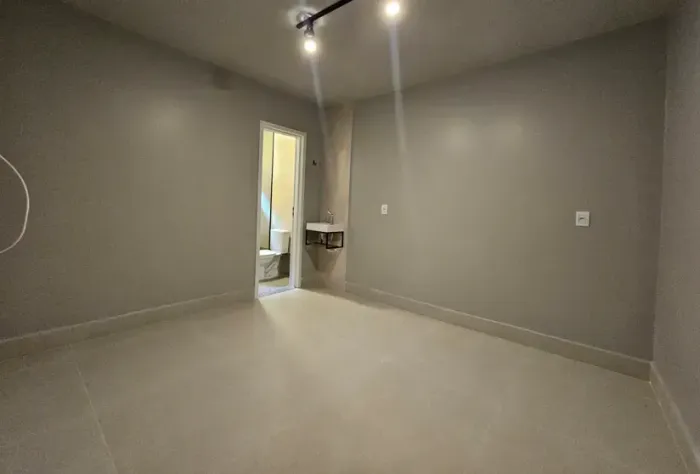 ? APARTAMENTO PARA LOCAÇÃO - APTO 208 ?