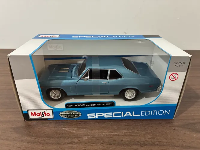 Miniatura 1:24 Chevrolet NOVA SS - Maisto Special Edition