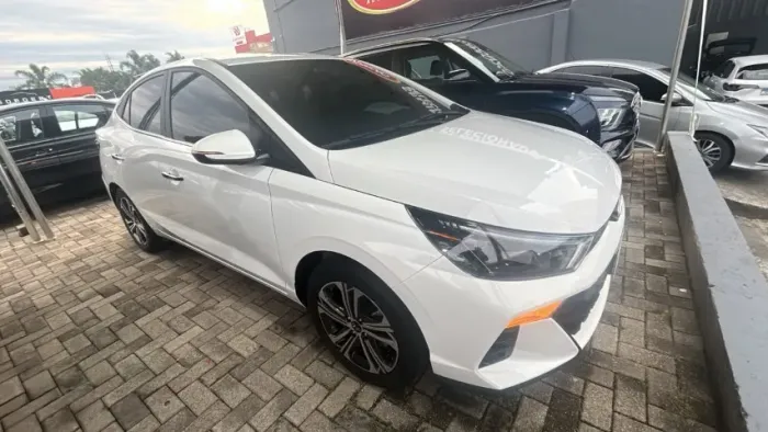 Hyundai HB20S Platinum Plus 1.0 TB Flex 12V AUT 2024