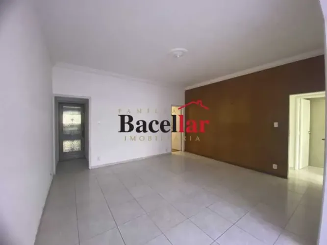 Apartamento : Padrão / Residencial / Tijuca