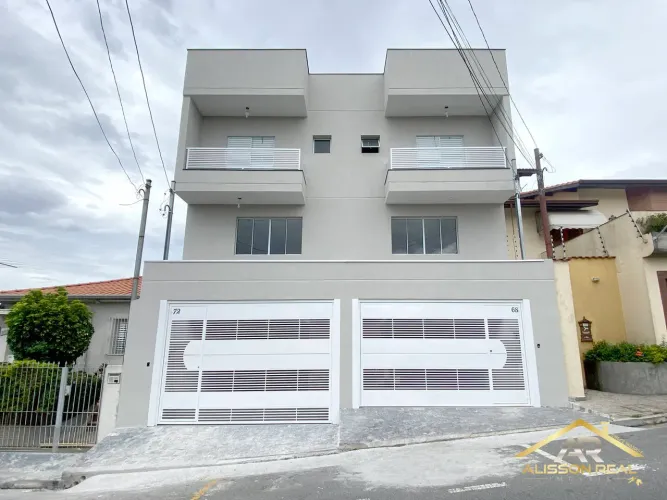 Sobrado Novo 135m² - 3 Quartos - 3 Vagas no Bela Vista em Osasco.