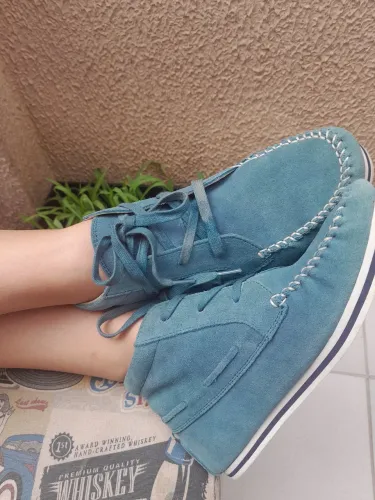 Botinha original Lacoste 37