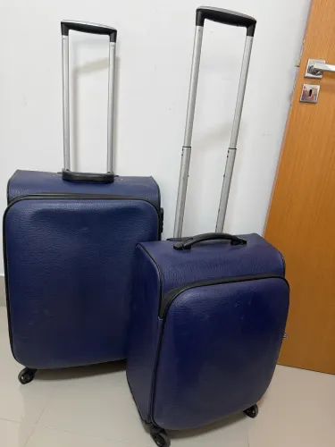 Mala de viagem média e pequena