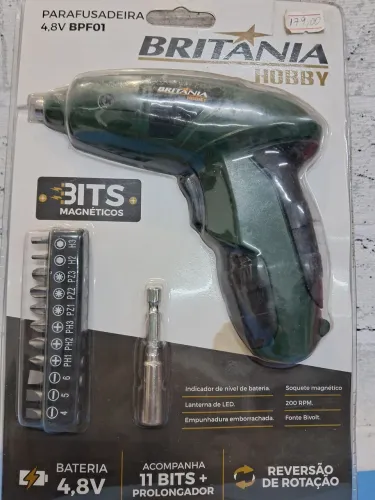 Parafusadeira Britânia Hobby 4.8 V 31 Bits Magnéticos