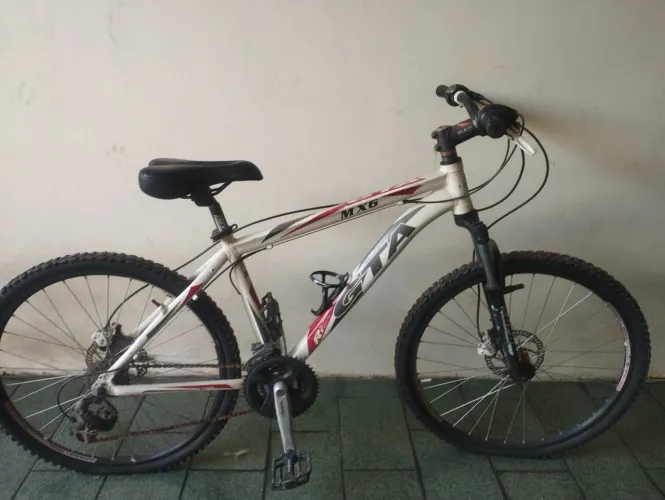 Vendo bicicleta GTA