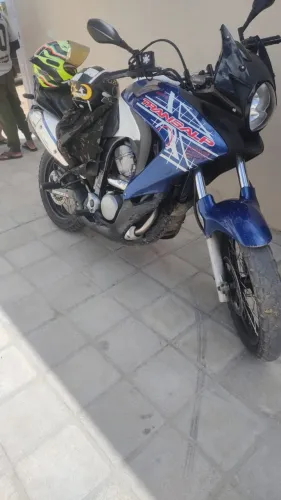 Vendo essa excelente moto