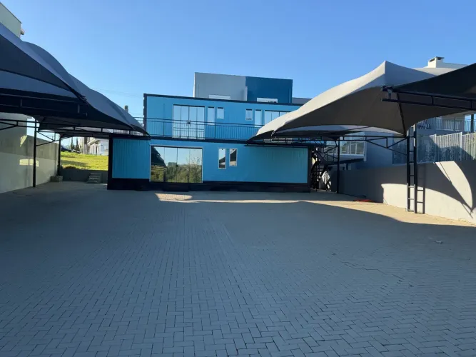 Ótimo terreno com 2 container pronto para moradia ou negócio