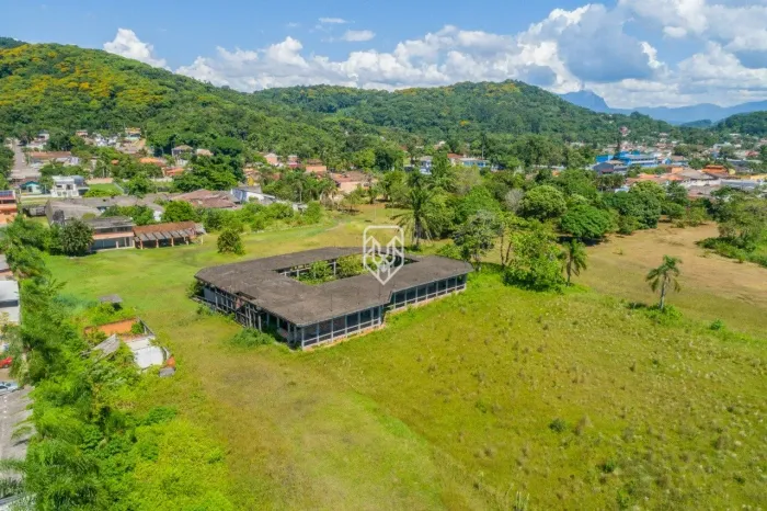 Lote de Terreno Urbano à Venda, Área 9.000m², Centro, Antonina