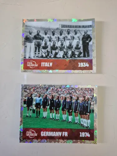 Figurinhas FWC Italy e Germany 