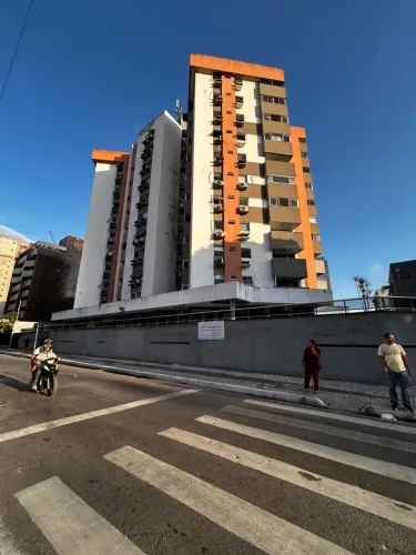 Fiordes Ponta verde
