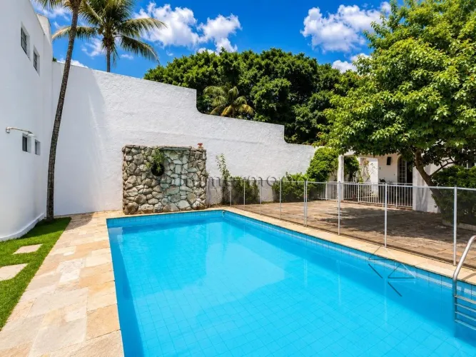 CASA CAXINGUI 4 DORMITÓRIOS 4 VAGAS