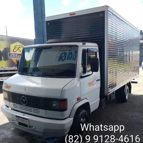 Mercedes 710 Plus 2010