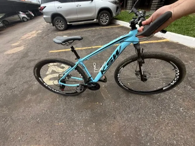 Bicicleta KSW Aro 29 - Azul   Único dono- Aceito trocas e cartão de crédito