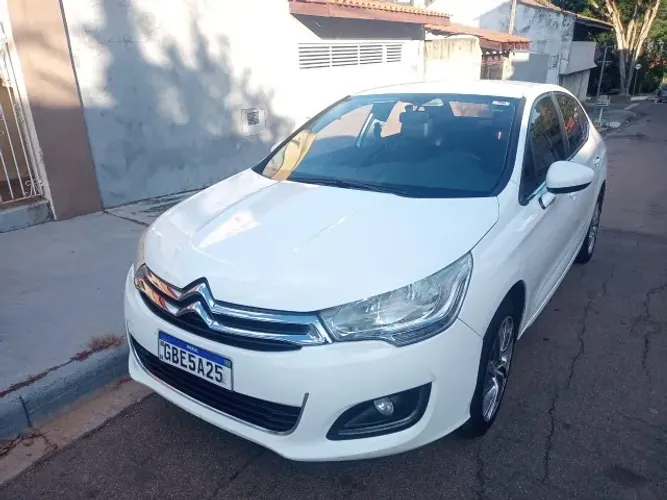Citroen C4 Lounge Origine 1.6 Turbo Flex Aut. 2017
