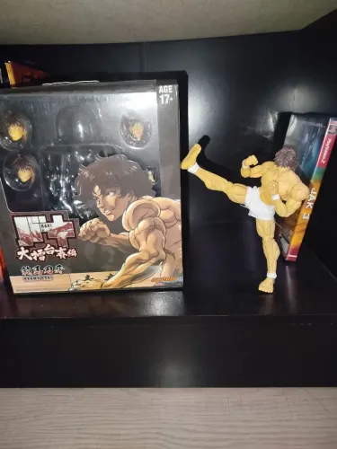 Baki Hanma Action Figure Bootleg