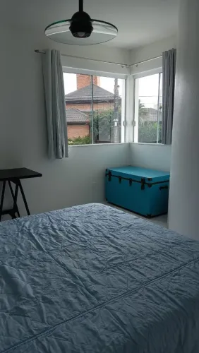 Suíte disponível Independiente em casa condominio de alto padrão