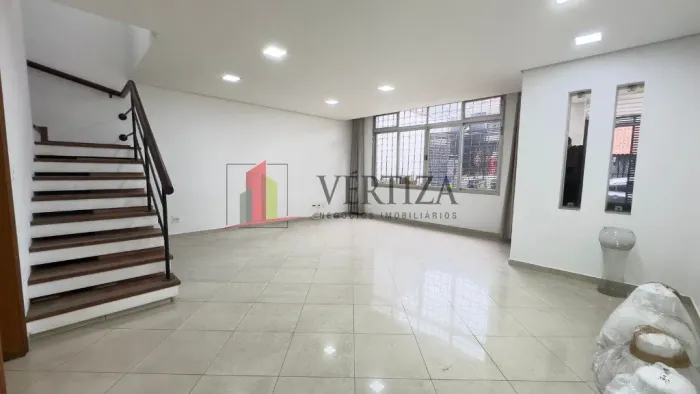 Casa de Vila à venda com 175m² no Campo Belo.