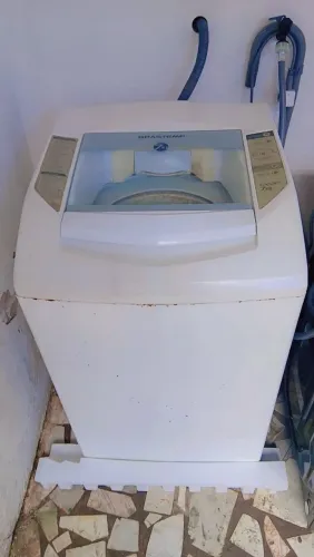 Máquina de lavar roupas 