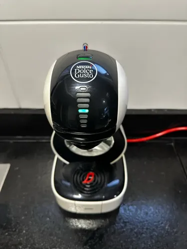 Cafeteira Dolce gusto