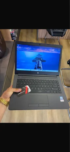 NOTEBOOK HP  8 GB RAM  - CORE i5-8250u INTEL  256 GB SSD