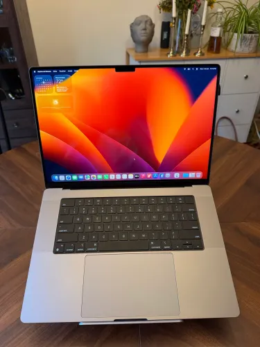 MacBook Pro 16 inch M2 Max 64GB 1TB impecável