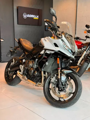 TRIUMPH - TIGER SPORT 660