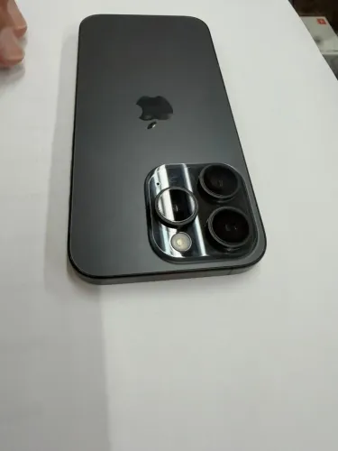 VENDO iPhone 15 Pro 256GB Branco Titânio | Bateria 90% | R$ 5.000