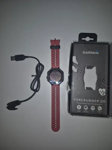 Garmin Forerunner 235