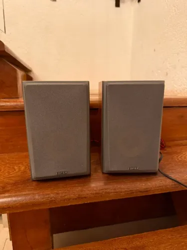 Edifier R1000t4 110/220V