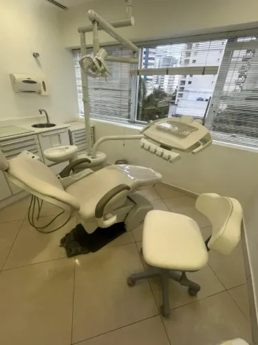Conjunto Odontológico Dabi Atlante Techno