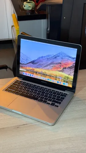 MacBook Pro 2011 | 8GB Ram | Intel Core i5 | 240GB SSD - Loja física! 3 meses de garantia!