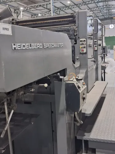 Heidelberg Sm-102 z bicolor álcool 