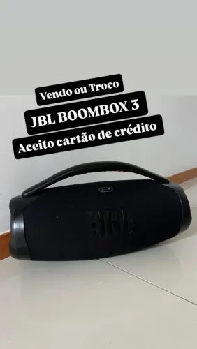VENDO OU TROCO BOOMBOX 3 $= 1.099,00 reais