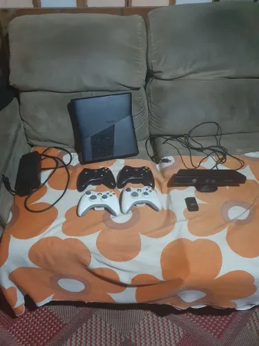 Troco xbox 360 desbloqueado por Playstation 3