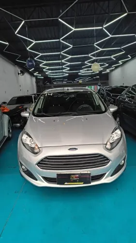 Ford Fiesta 1.5 16V Flex Mec. 5P 2014