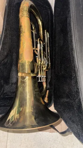 Bombardino Euphonium 3 Pistos EP 660  Dourado com Case 