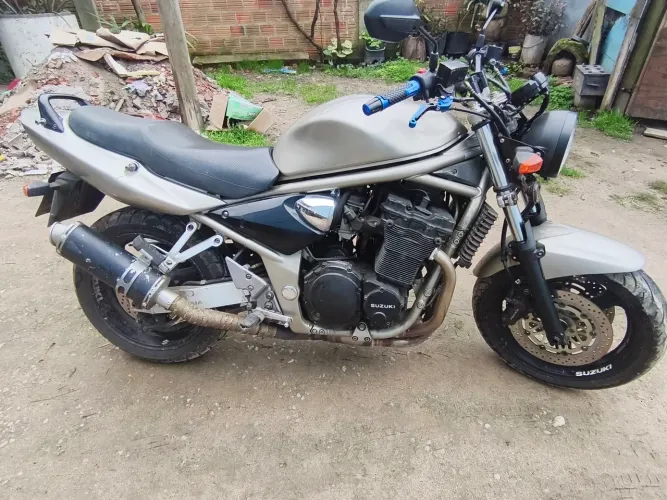 Vendo ou troco Suzuki Bandit N1200.