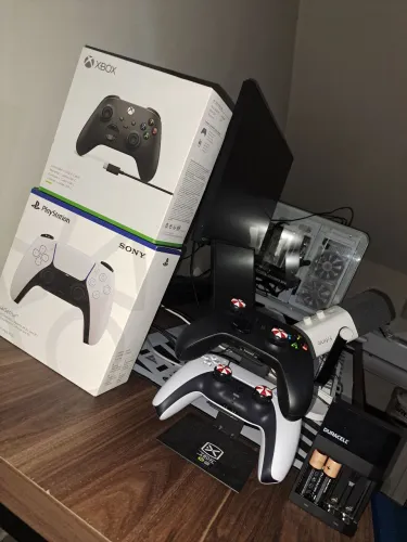 KIT 02 CONTROLES (XBOX E DUALSENSE)