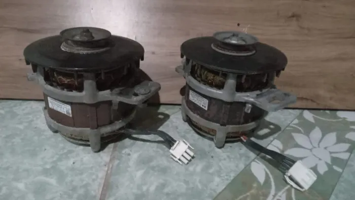 Motores de máquina de lavar.