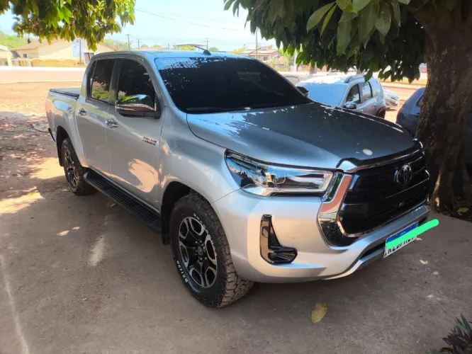 Toyota Hilux CD SRX 4X4 2.8 TDI 16V Diesel Aut. 2022