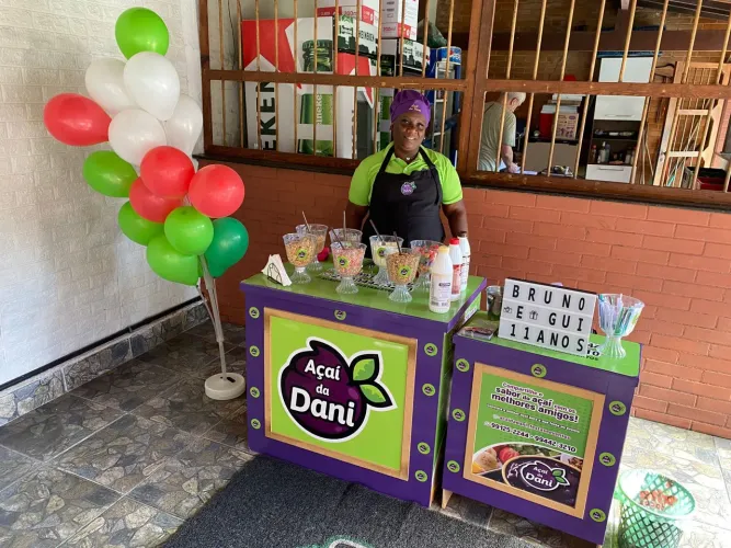 Estação de Açaí para Festas.