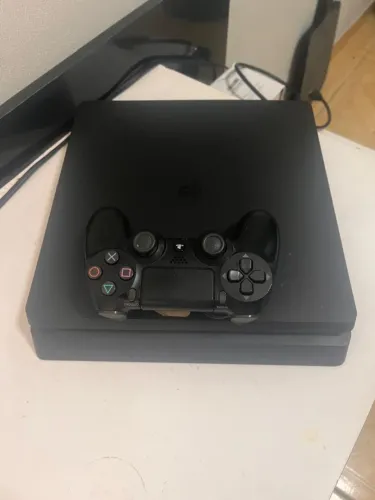 PlayStation 4 Slim 500GB com Controle - Funcionando Perfeitamente