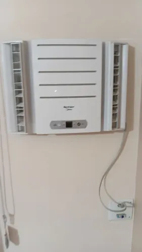 Ar Condicionado Janela Springer Midea Eletrônico 7.500 BTU/h Frio 110V