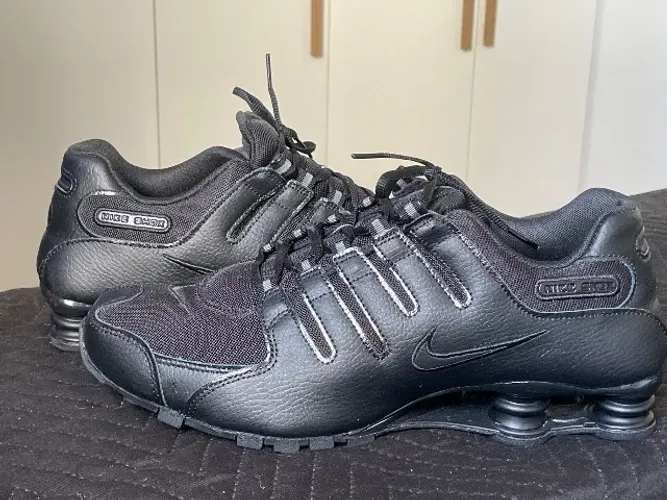 tênis nike shox nz all black original - usado 1x / estado de novo