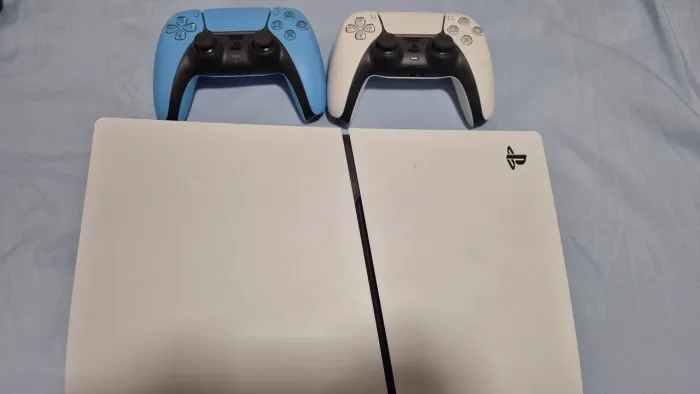 Playstation 5 semi novo com 2 controles