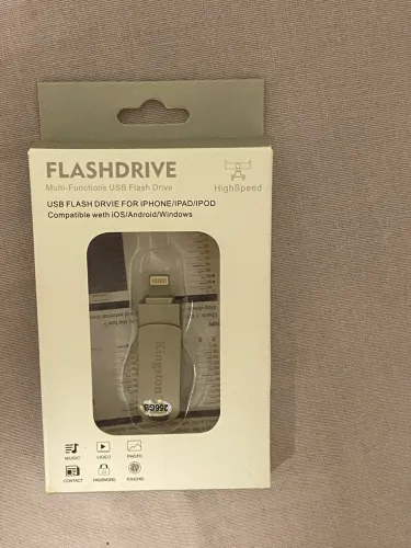FLASH DRVIE Designed and devel by EasyFlash