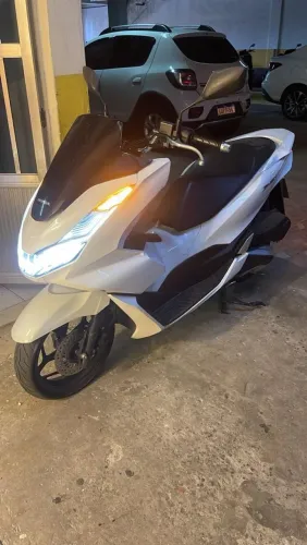 Honda PCX 2023 modelo 2024